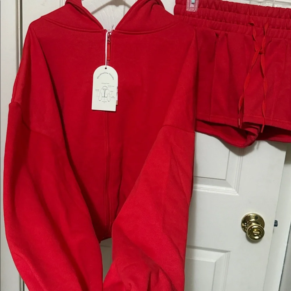NWT Blogilates Set Women's Marshmallow Full Zip Hooded Sweatshirt & Shorts -M - Picture 8 of 12